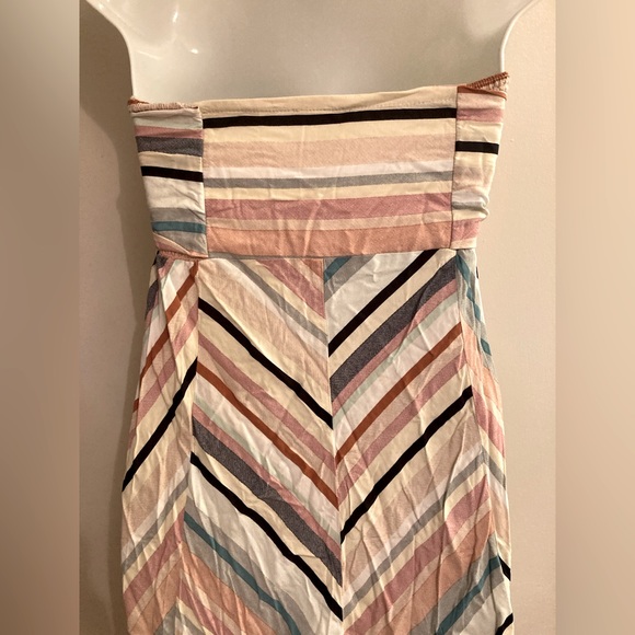 Umgee Striped Handkerchief-Hem Strapless Dress - Picture 5 of 6